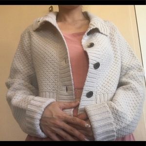 Patagonia Lambswool cropped sweater